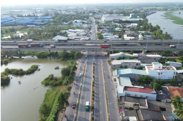 Tin Tức